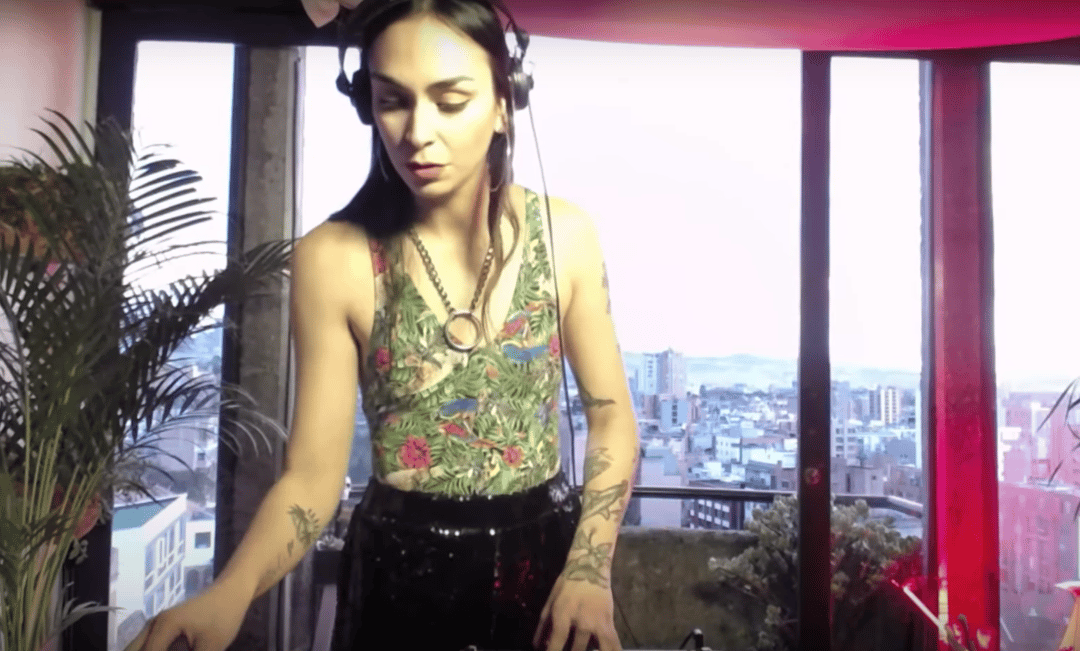 Photo of set Miss Champús.