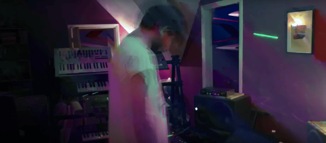 Photo of set Nathan Fake.