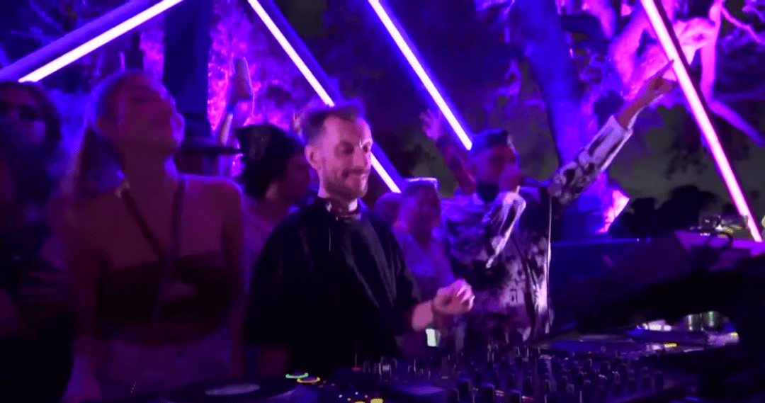 Photo of set Danyelino.