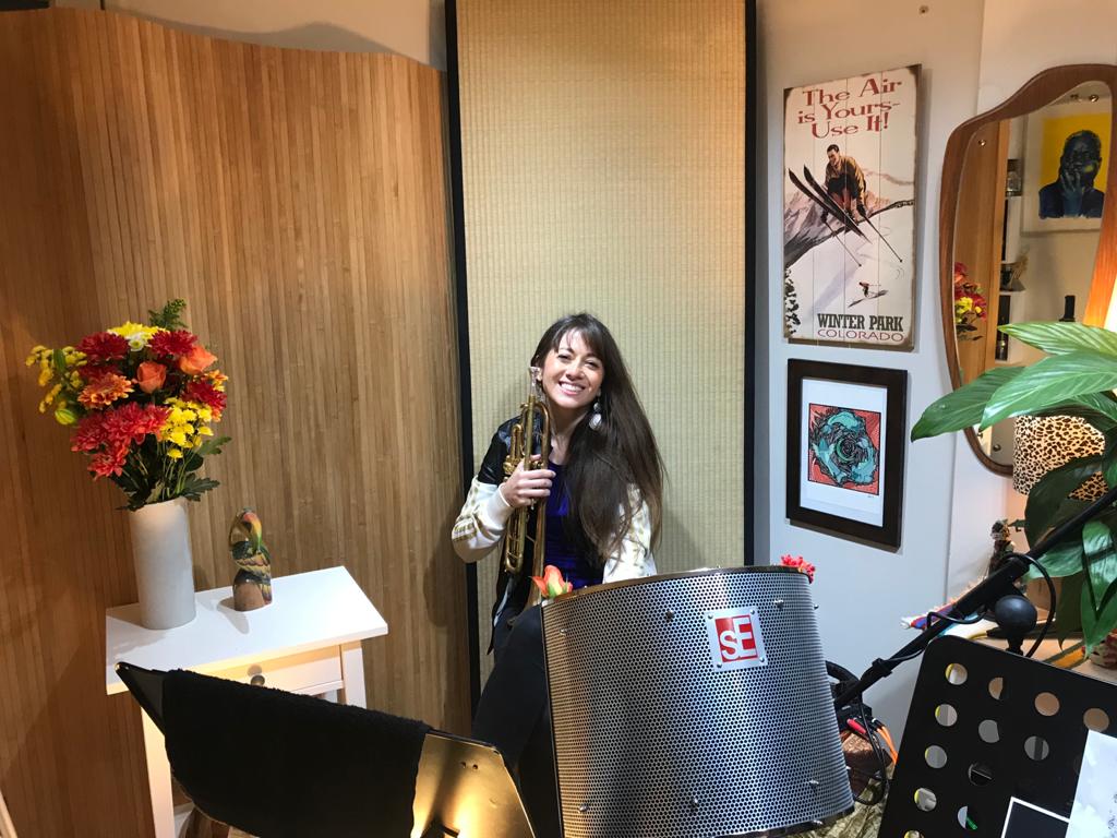 Photo of set Yazz Ahmed.