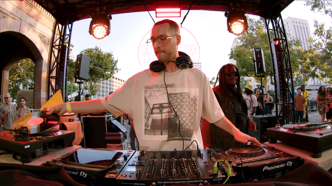 Photo of set Budgie.