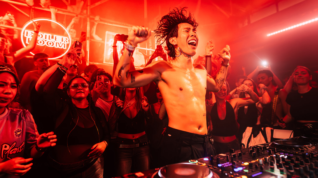 Photo of set Winson.