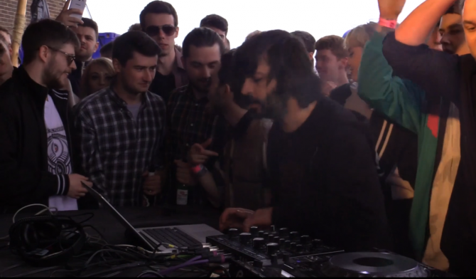 Photo of set John Daly.