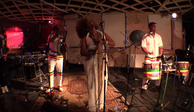 Photo of set Krar Collective.