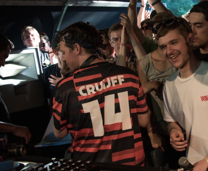 Photo of set Young Marco.