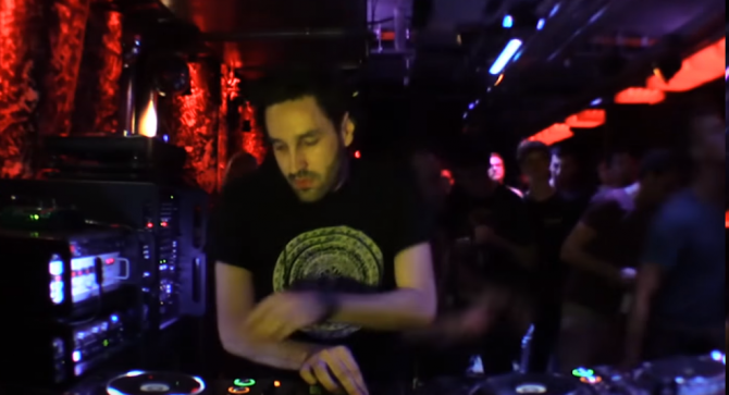 Photo of set Danny Scrilla.