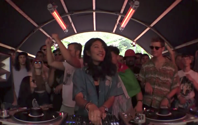 Photo of set Peggy Gou.