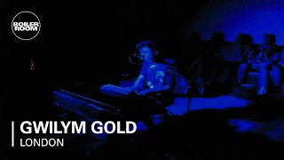 Photo of set Gwilym Gold.