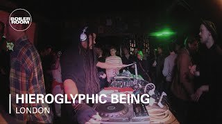 Photo of set Hieroglyphic Being.