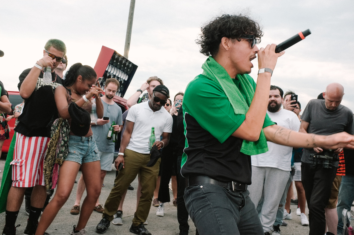 Photo of set A.Chal.