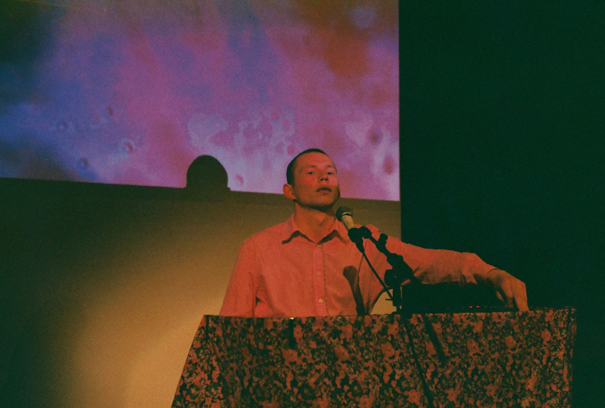 Photo of set Reckonwrong.