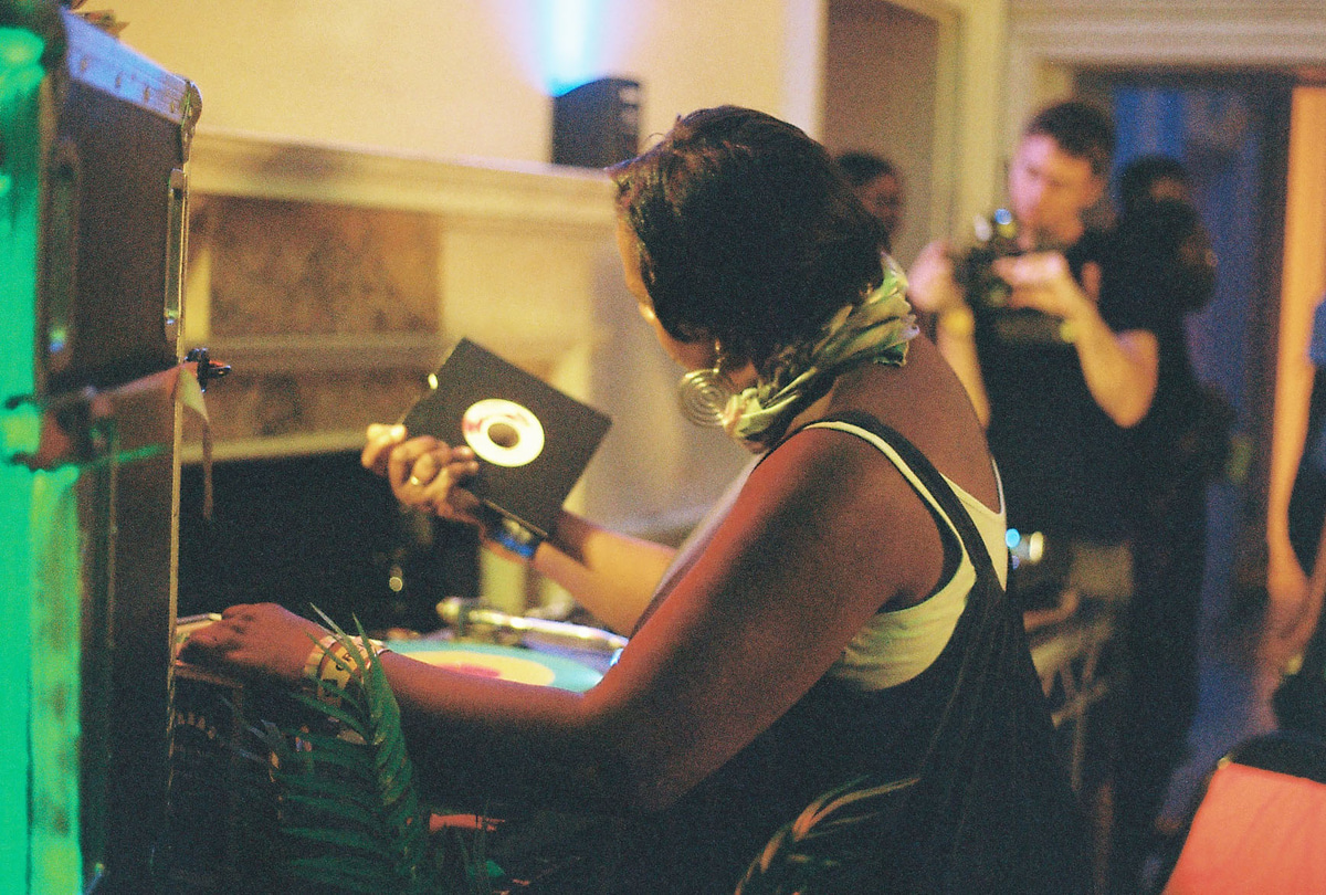 Photo of set Dubplate Pearl.