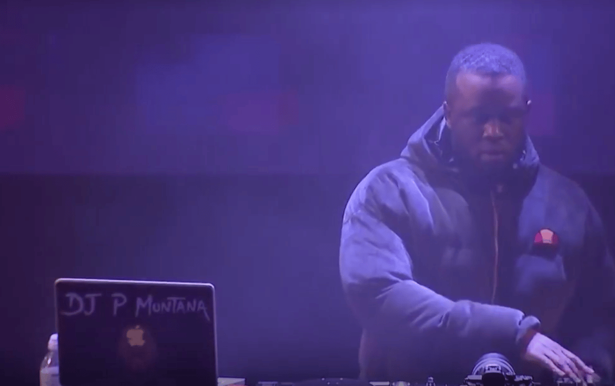 Photo of set P Montana.