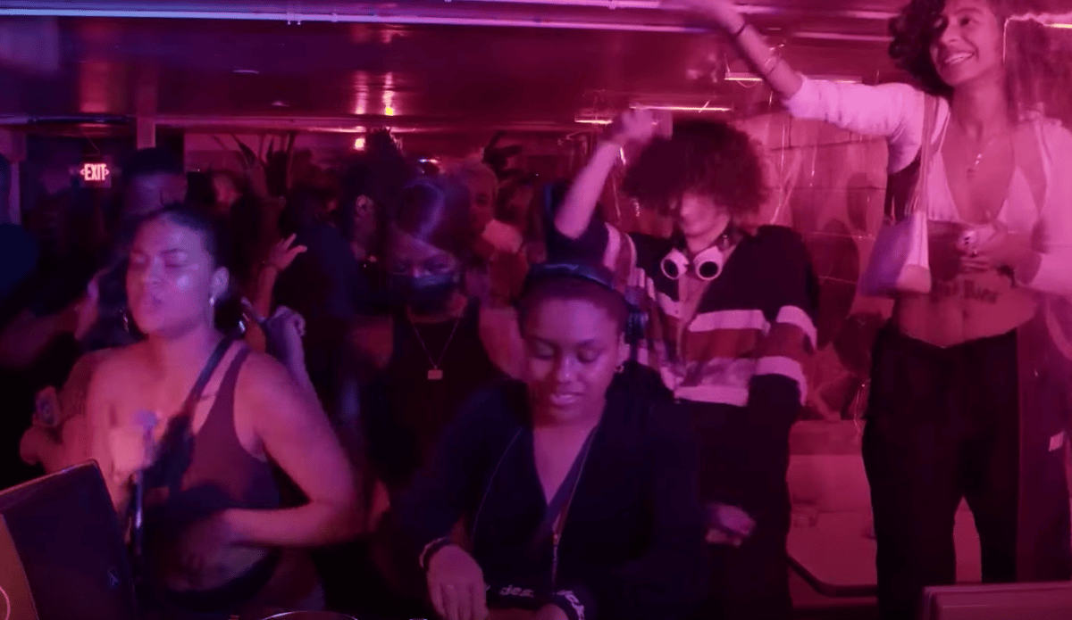 Photo of set Redliners.