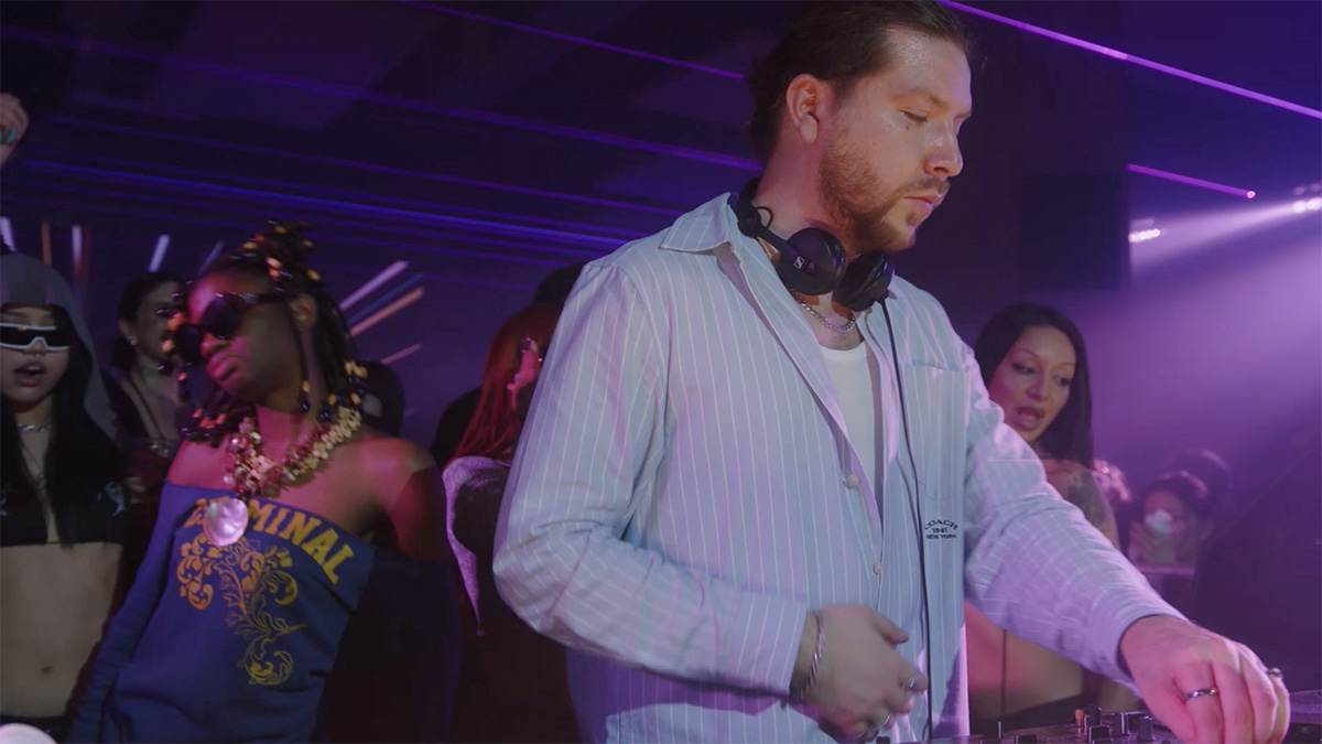 Photo of set Florentino.