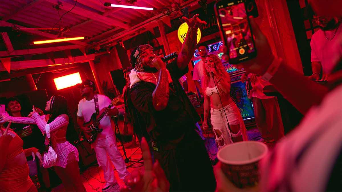 Photo of set Kevin Flórez.