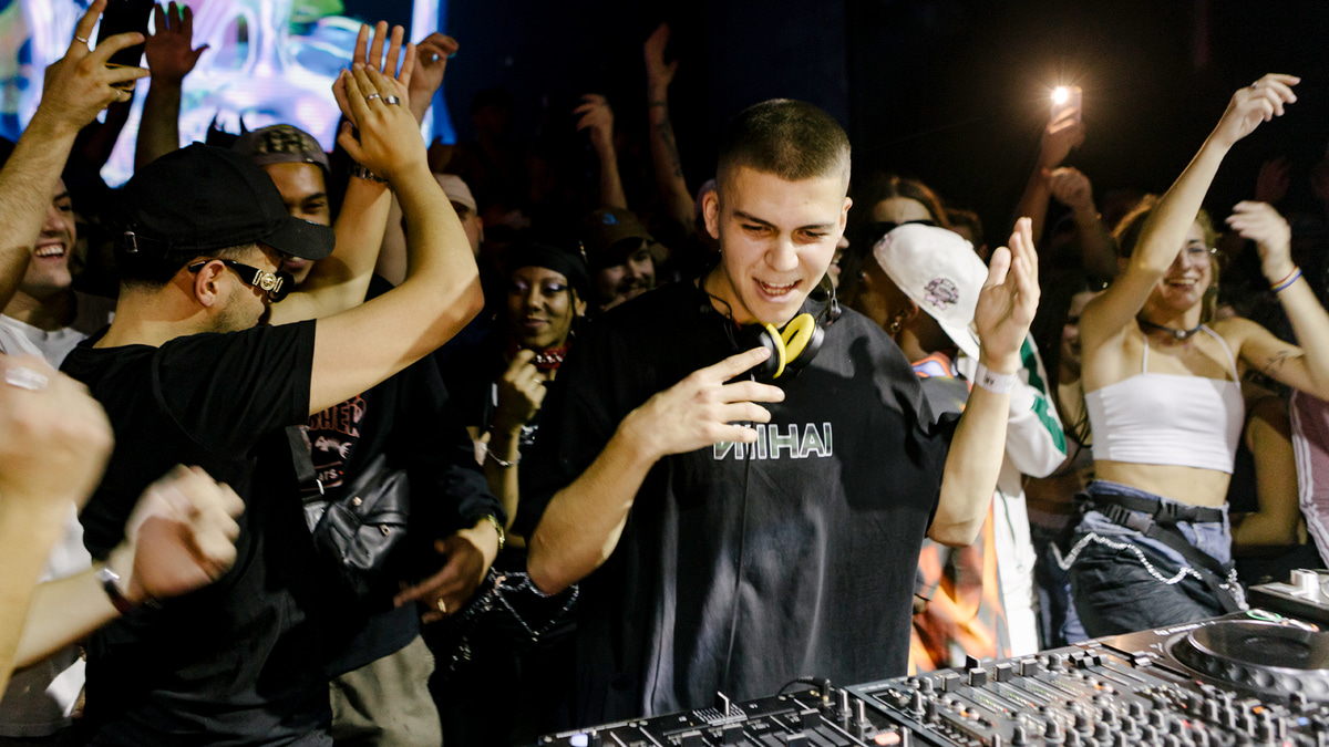 Photo of set Natural Language.