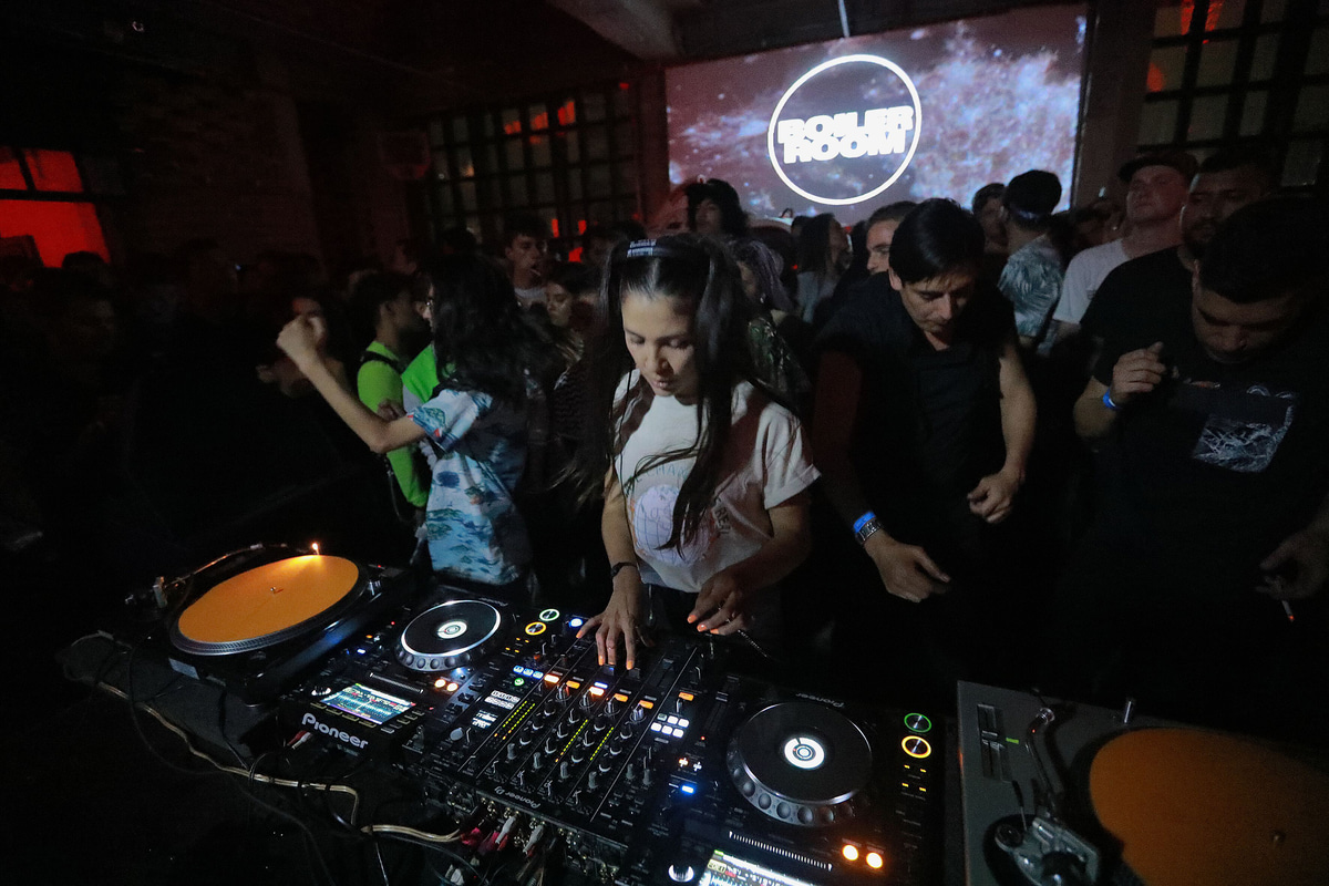 Photo of set Polinne Moth.