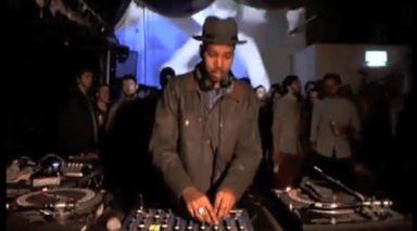 Photo of set FunkinEven.